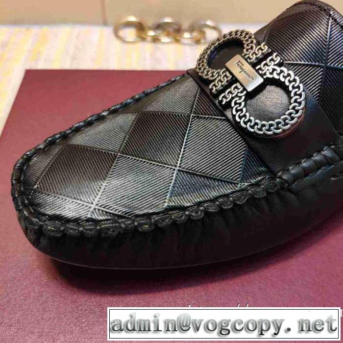 FERRAGAMO トレンド入り確実最新コレクション サルヴァトーレフェラガモ  活躍するトレンドアイテム ローファー