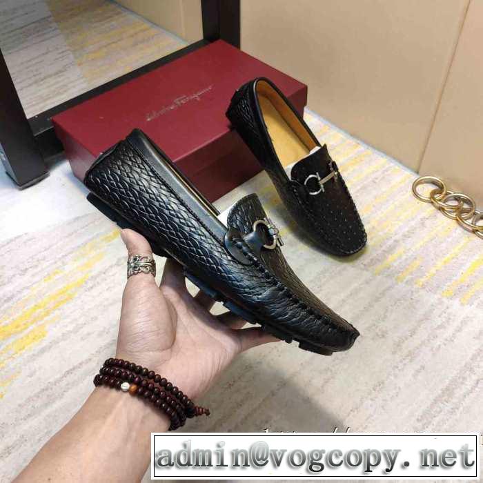 サルヴァトーレフェラガモ2019トレンドファッション新品  FERRAGAMO ローファー おしゃれでおすすめ今季トレンド
