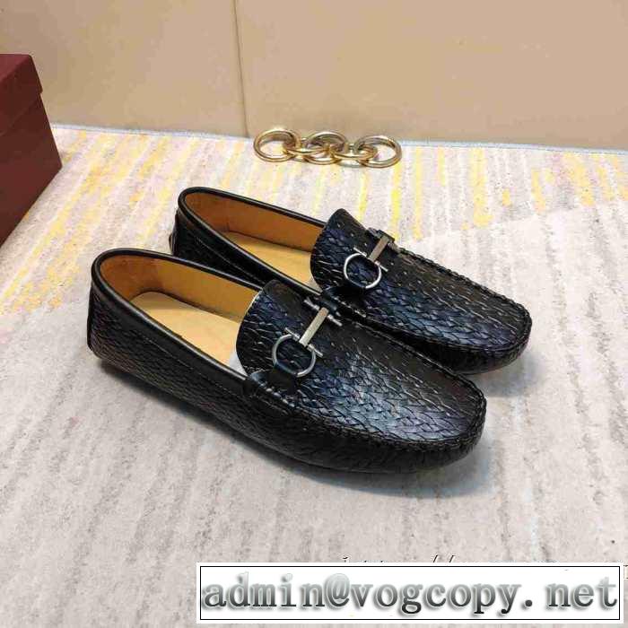サルヴァトーレフェラガモ2019トレンドファッション新品  FERRAGAMO ローファー おしゃれでおすすめ今季トレンド