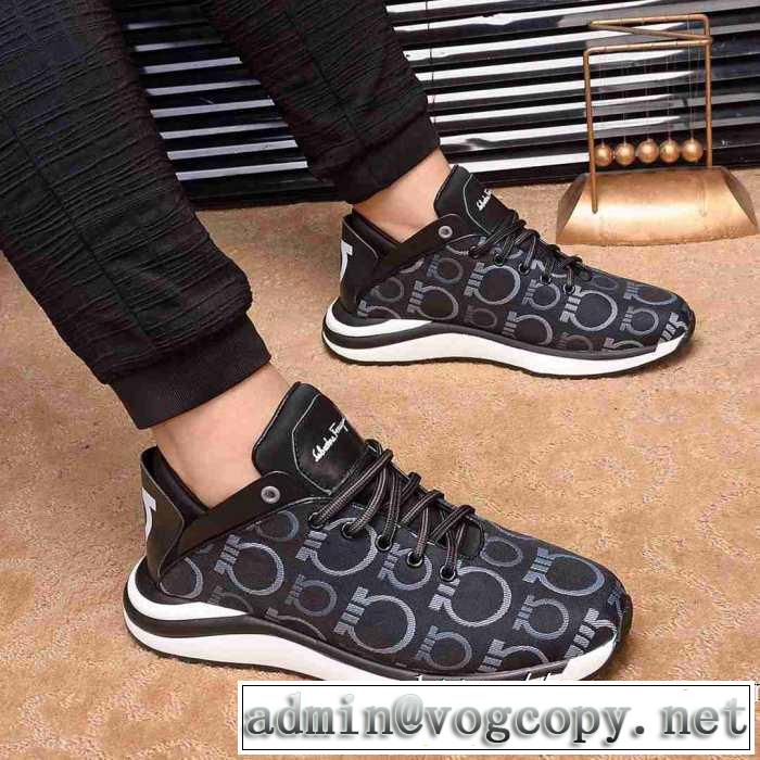 今季トレンドをうまく取り サルヴァトーレフェラガモ 【2019秋冬】の注目トレンド FERRAGAMO ローファー オシャレスタイルが今年流