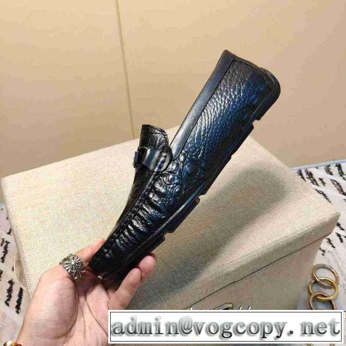 ローファー 今季トレンド抜け感新品 サルヴァトーレフェラガモ 2019-20秋冬取り入れやすい FERRAGAMO 寒い季節トレンド上品