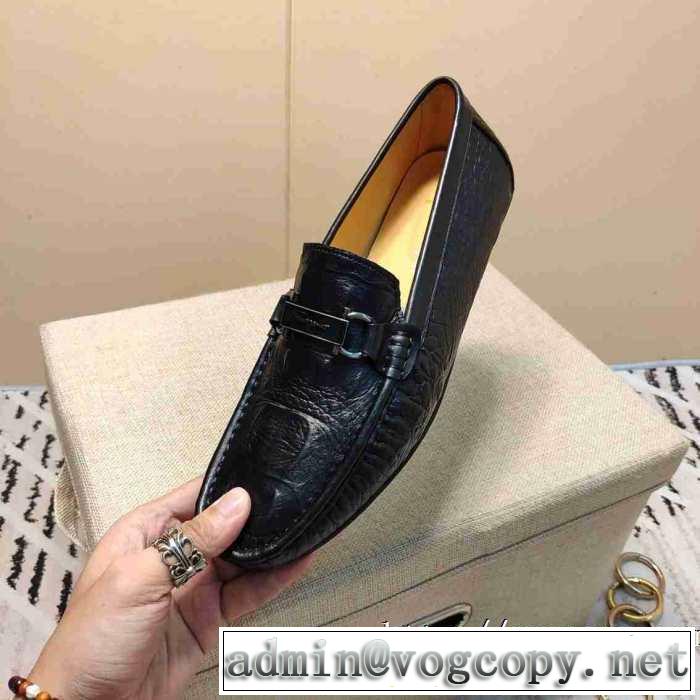 ローファー 今季トレンド抜け感新品 サルヴァトーレフェラガモ 2019-20秋冬取り入れやすい FERRAGAMO 寒い季節トレンド上品