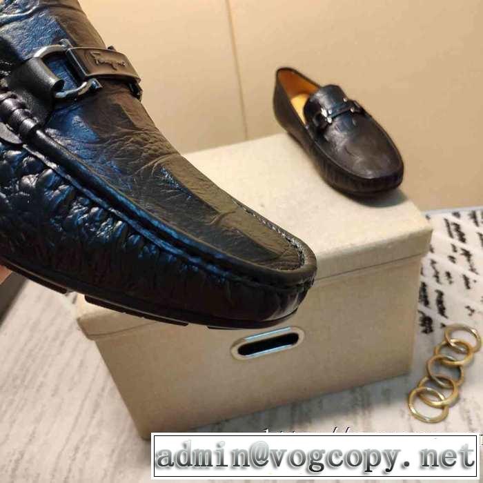 ローファー 今季トレンド抜け感新品 サルヴァトーレフェラガモ 2019-20秋冬取り入れやすい FERRAGAMO 寒い季節トレンド上品