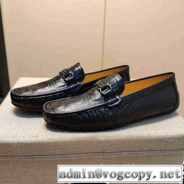 ローファー 今季トレンド抜け感新品 サルヴァトーレフェラガモ 2019-20秋冬取り入れやすい FERRAGAMO 寒い季節トレンド上品