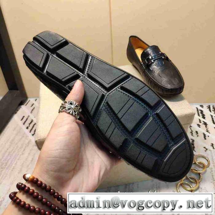 ローファー 今季トレンド抜け感新品 サルヴァトーレフェラガモ 2019-20秋冬取り入れやすい FERRAGAMO 寒い季節トレンド上品