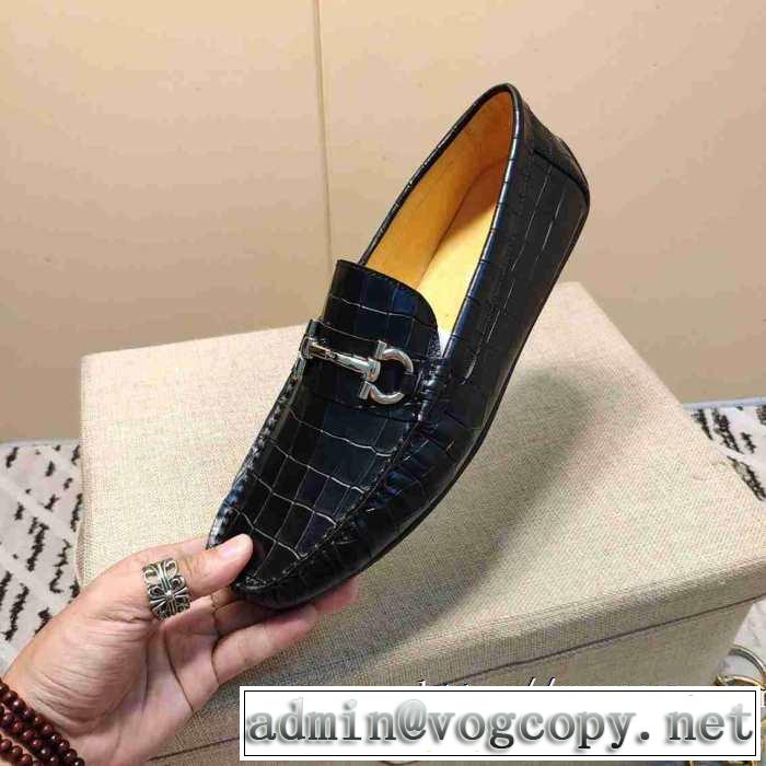 気になる2019年秋のファッション サルヴァトーレフェラガモ 最新秋冬トレンドをチェック FERRAGAMO ローファー 秋冬流行りファション