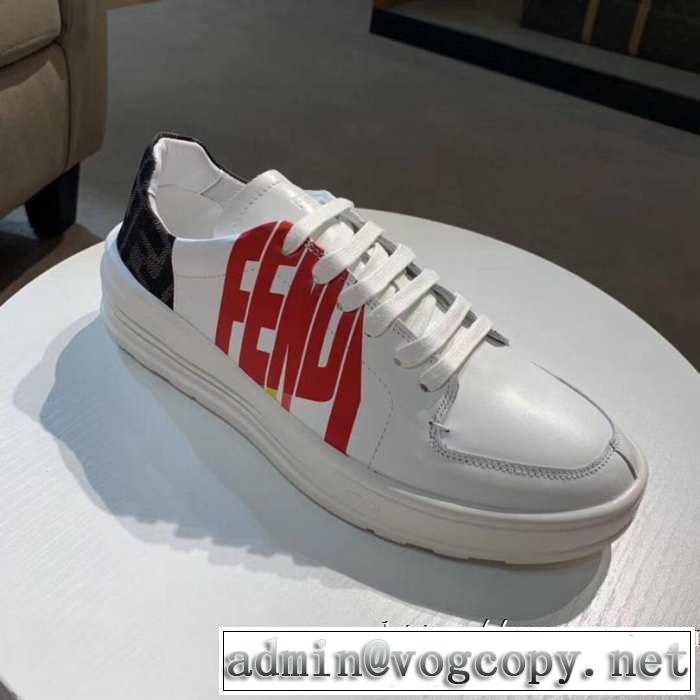 最重要！2019秋冬トレンド ファッション上級者向け フェンディ 人気の秋冬新作再登場 FENDI ランニングシューズ 素敵続くトレンド