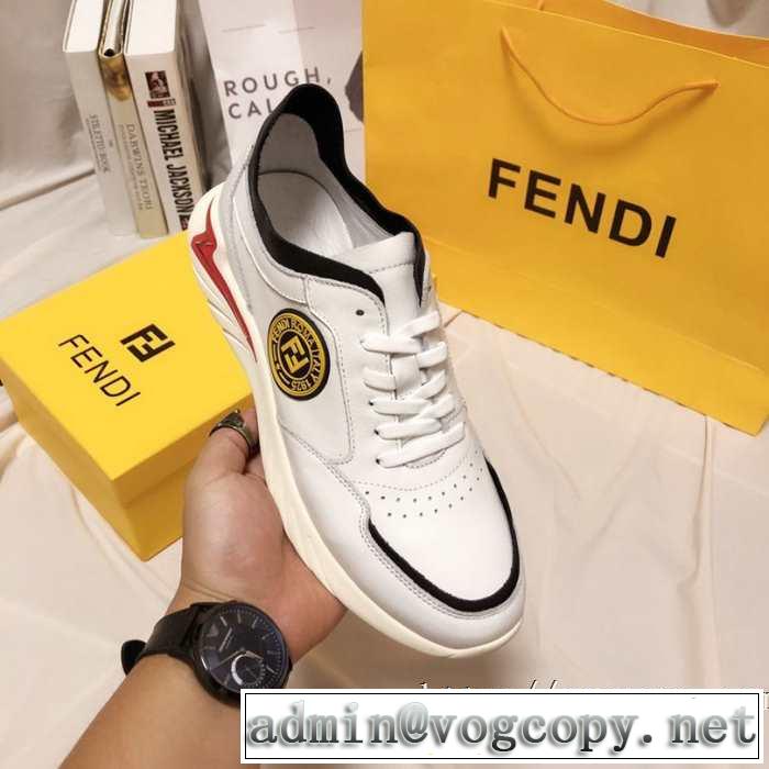 FENDI  ファッショントレンドを早速チェック 最速2019秋冬トレンドブランド フェンディ最高にCOOL秋冬新作 ランニングシューズ