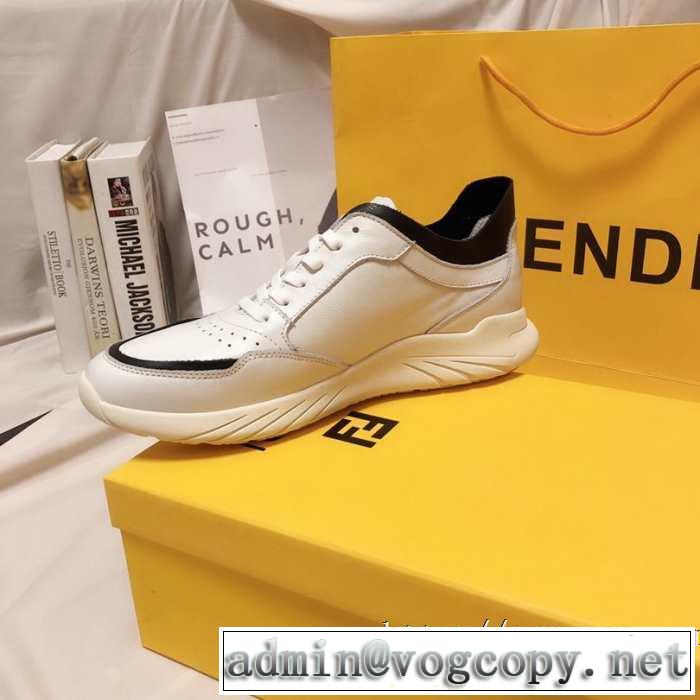 FENDI  ファッショントレンドを早速チェック 最速2019秋冬トレンドブランド フェンディ最高にCOOL秋冬新作 ランニングシューズ