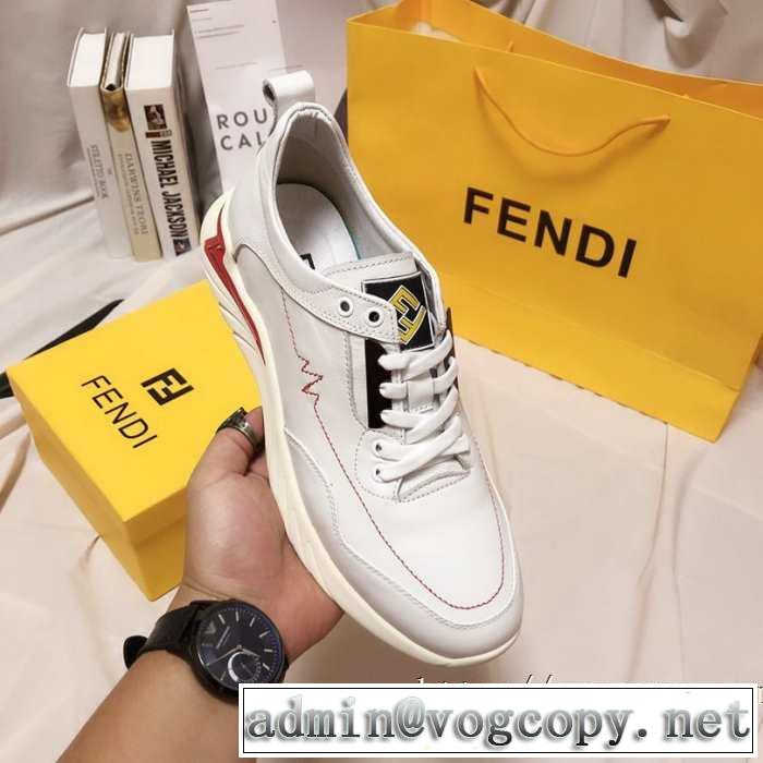 ランニングシューズ 今年らしい新しい人気色 フェンディ【2019秋冬】今きてる最先端ブランド  FENDI 現在流行中のおすすめ人気