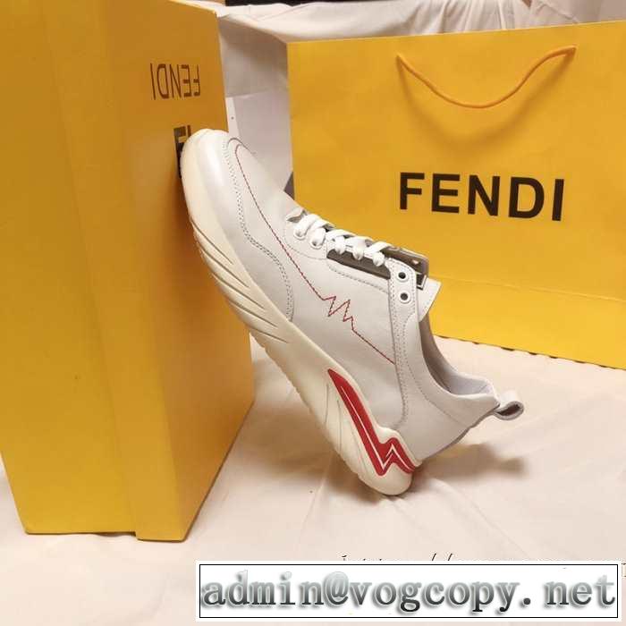 ランニングシューズ 今年らしい新しい人気色 フェンディ【2019秋冬】今きてる最先端ブランド  FENDI 現在流行中のおすすめ人気