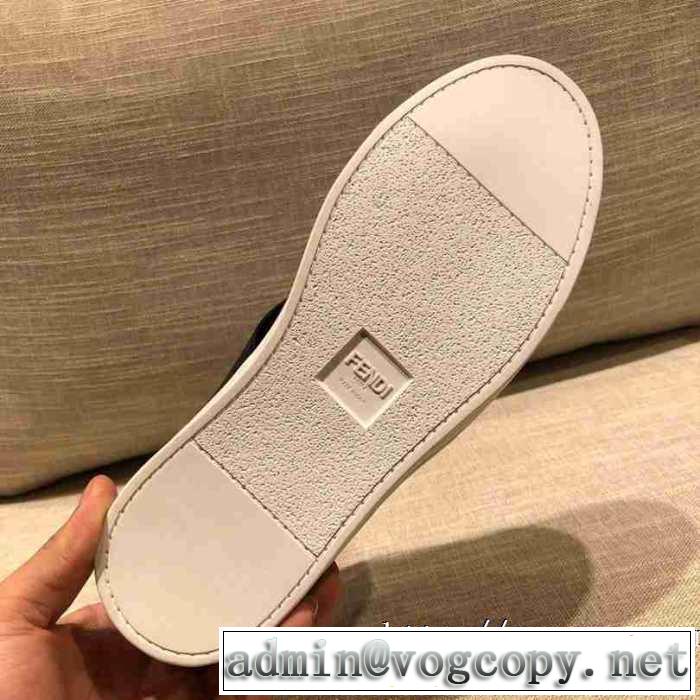 ランニングシューズ おススメの秋冬アイテムをCHECK フェンディ FENDI2019トレンドファッション新品 今季トレンドをうまく取り