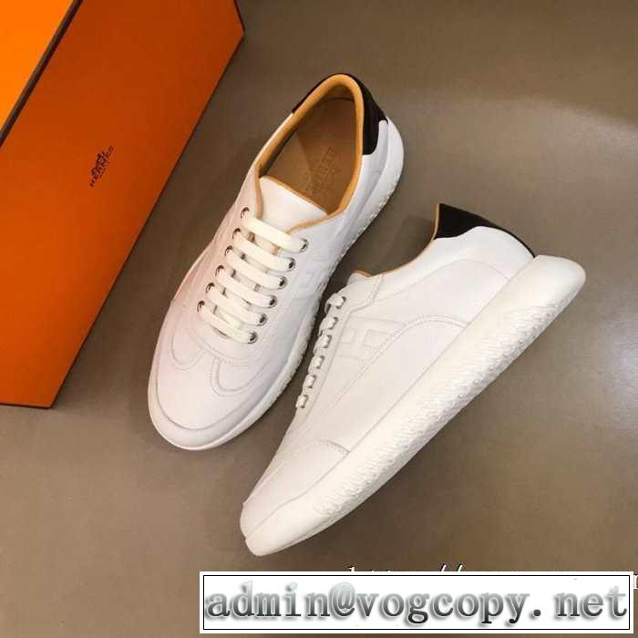 秋ファションのトレンド エルメス 一番おしゃれ秋冬トレンド HERMES 2019秋に注目したい ランニングシューズ おしゃれさんはいち早く取り