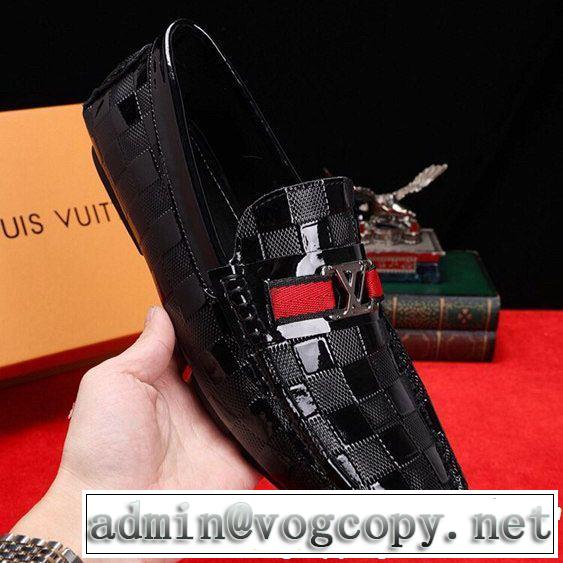 LOUIS VUITTON ルイ ヴィトン カジュアルシューズ 2019春夏の大注目トレンド 一気にトレンド感満載な着こなし