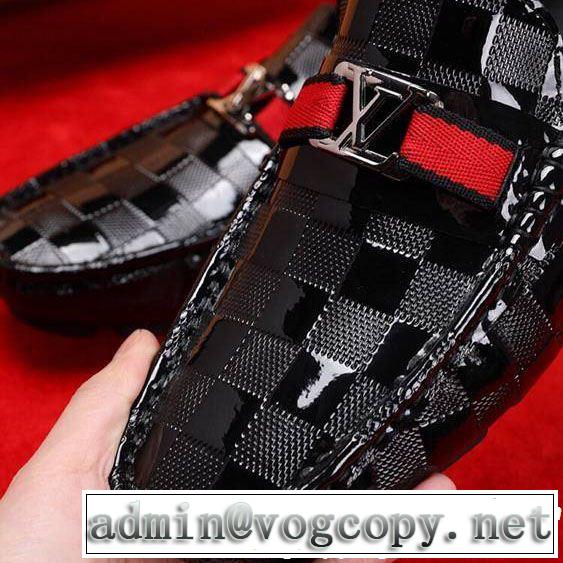 LOUIS VUITTON ルイ ヴィトン カジュアルシューズ 2019春夏の大注目トレンド 一気にトレンド感満載な着こなし