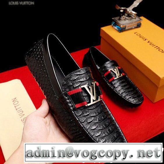 カジュアルシューズ 2019年春夏のトレンドアイテム 旬の気分を絶妙に LOUIS VUITTON ルイ ヴィトン