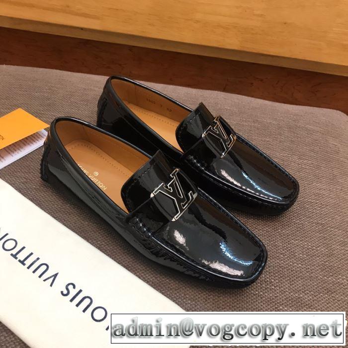 カジュアルシューズ  オススメしたい最新注目ファション 2019年春夏シーズンの人気 LOUIS VUITTON ルイ ヴィトン