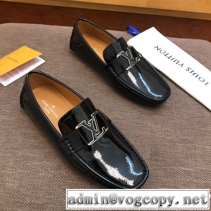 カジュアルシューズ  オススメしたい最新注目ファション 2019年春夏シーズンの人気 LOUIS VUITTON ルイ ヴィトン