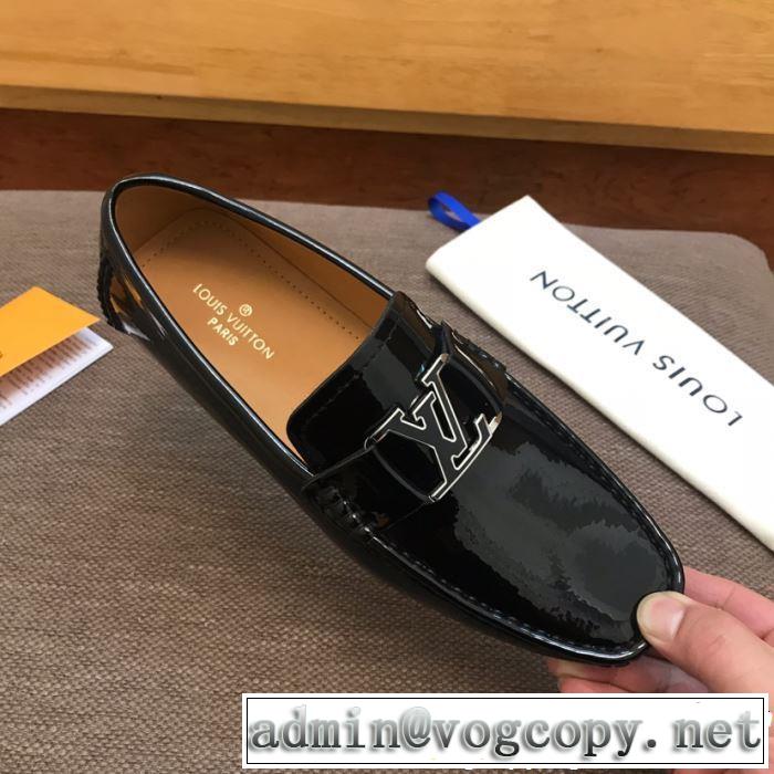 カジュアルシューズ  オススメしたい最新注目ファション 2019年春夏シーズンの人気 LOUIS VUITTON ルイ ヴィトン