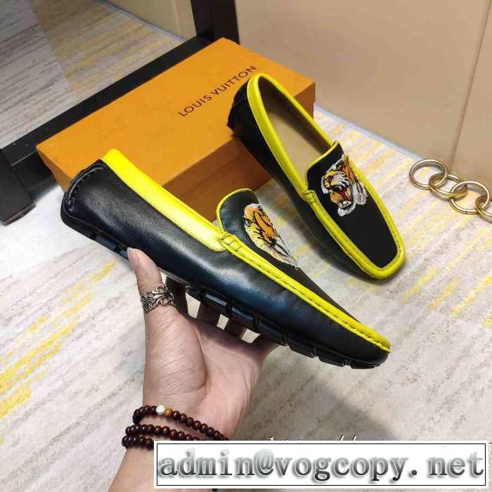 今季トレンドをうまく取り ルイ ヴィトン LOUIS VUITTON 2色可選 お洒落で秋冬注目トレンド ローファー 【2019秋冬】の注目トレンド