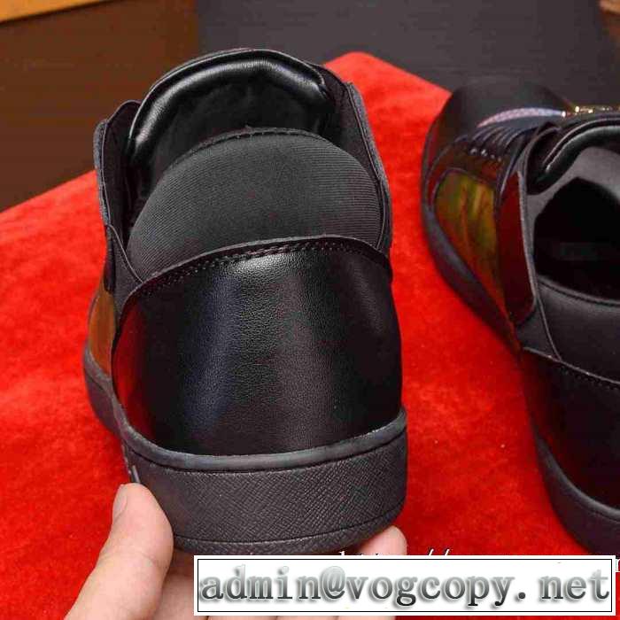 とにかく完璧ブランド新作 ルイ ヴィトン 秋服コーデ2019年版 LOUIS VUITTON 2色可選 ランニングシューズ 大胆なチェックの人気トレンド