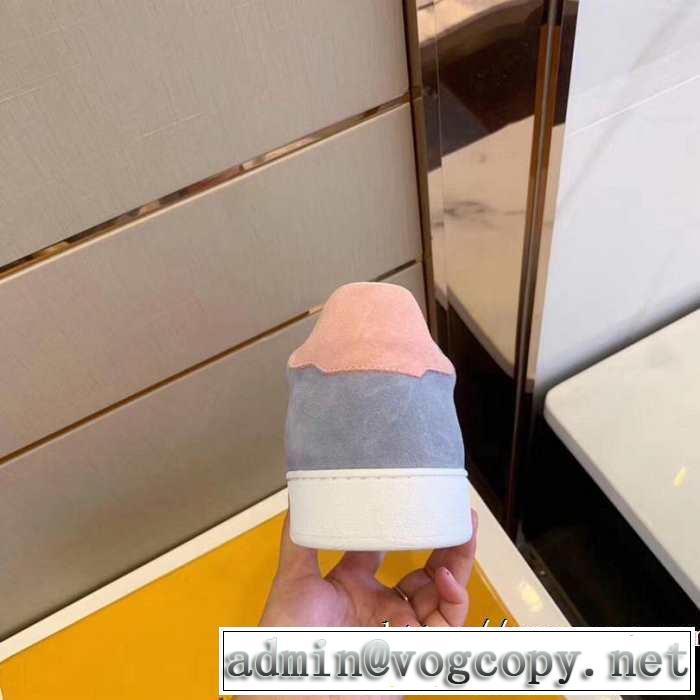 ルイ ヴィトン LOUIS VUITTON 大人かわいい秋冬コーデを楽しみ  ランニングシューズ 2019秋のファッショントレンドはこれ