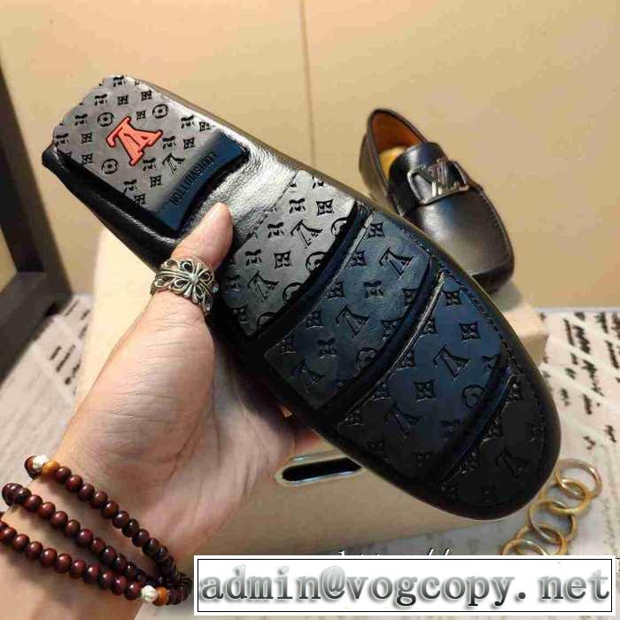 ローファー お洒落で秋冬注目トレンド ルイ ヴィトンオシャレスタイルが今年流  LOUIS VUITTON 【2019秋冬】の注目トレンド