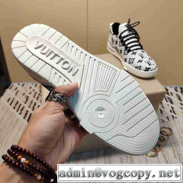 やっぱり優しい色 ルイ ヴィトン LOUIS VUITTON 【2019秋冬トレンド】押さえておきたい ランニングシューズ サイズのよさを感じる新作