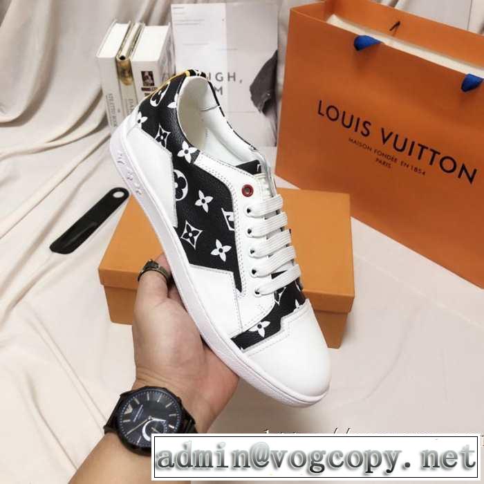 LOUIS VUITTON  秋にこれがはやりそう  ルイ ヴィトン注目の秋ファッション一番 ランニングシューズ 2019秋冬トレンド押さえておきたい