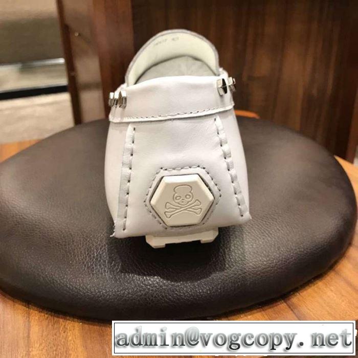 カジュアルシューズ 2019春夏の大注目トレンド 素敵なスタイルで夏の定番 PHILIPP PLEIN フィリッププレイン