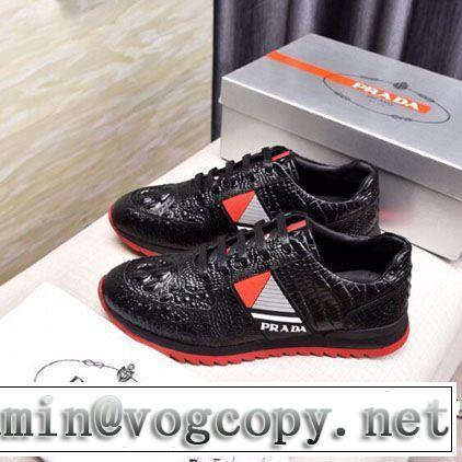 PRADA プラダ カジュアルシューズ 2019SSのトレンド商品 春夏シンプルファッションでOK！夏キレ味をプラス