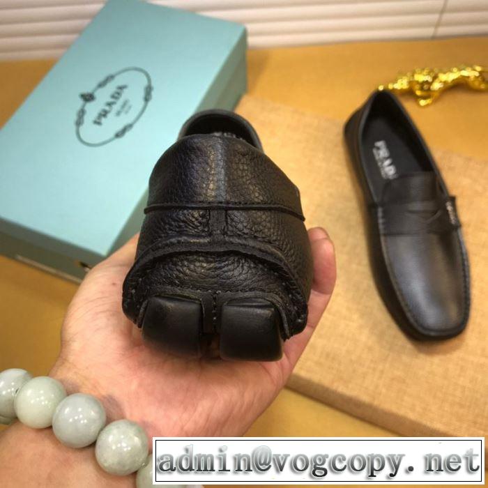 2019SSのトレンド商品 プラダ PRADA カジュアルシューズ 一気にトレンド感満載な着こなし 2色可選