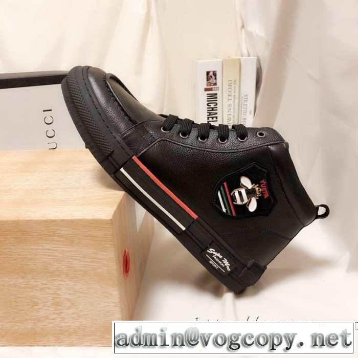 プラダ 人気の秋冬新作再登場 PRADA 素敵続くトレンド ランニングシューズ  2019秋冬トレンドデザイン 今年注目すべき秋冬ファッション