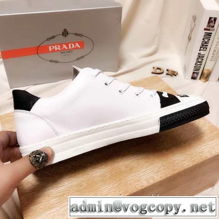 ランニングシューズ 2019トレンドアイテム激安 プラダ 秋冬ファッションコーディネート PRADA 人気ファッション雑誌でも掲載