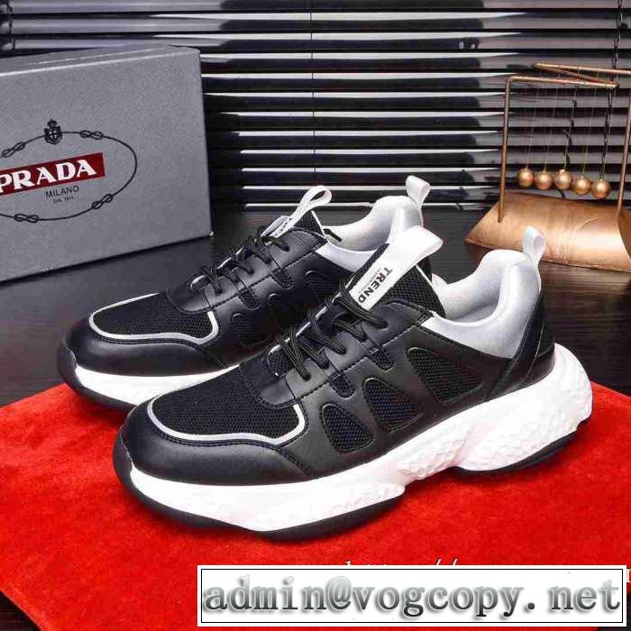 秋冬もちろん主役級 ランニングシューズ プラダ PRADA 大人かわいい秋冬コーデを楽しみ 2019秋のファッショントレンドはこれ