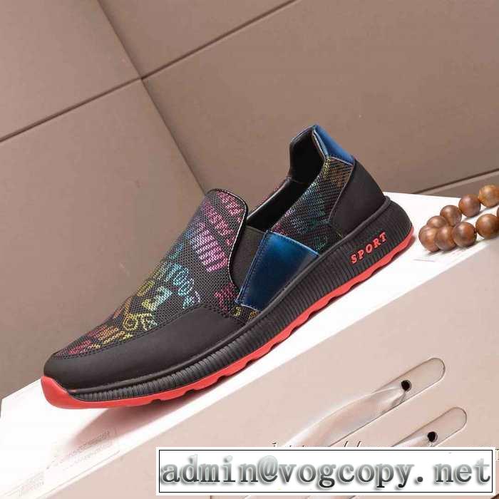 プラダ  今年らしいおすすめ新品 ランニングシューズ 2019秋断然ブランド推し PRADA 秋冬コーデと相性がいい