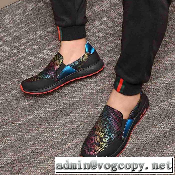 プラダ  今年らしいおすすめ新品 ランニングシューズ 2019秋断然ブランド推し PRADA 秋冬コーデと相性がいい