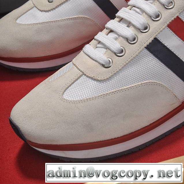 2019春夏の大注目トレンド 3色可選 ランニングシューズ THOM BROWNE トムブラウン春夏シンプルファッションでOK！