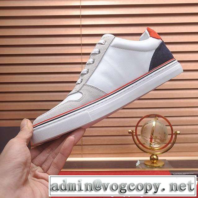 今流行りの最新コレクション 2019年春夏シーズンの人気 ランニングシューズ 2色可選 THOM BROWNE トムブラウン