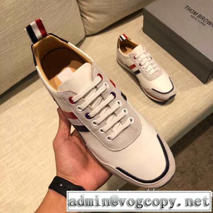 ランニングシューズ 絶対おさえるべきカラーと最新 トムブラウン やっぱり優しい色 THOM BROWNE 最新秋冬トレンドをチェック！2019-20秋冬