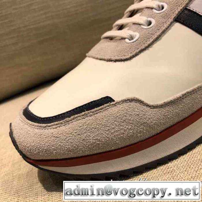 ランニングシューズ 絶対おさえるべきカラーと最新 トムブラウン やっぱり優しい色 THOM BROWNE 最新秋冬トレンドをチェック！2019-20秋冬