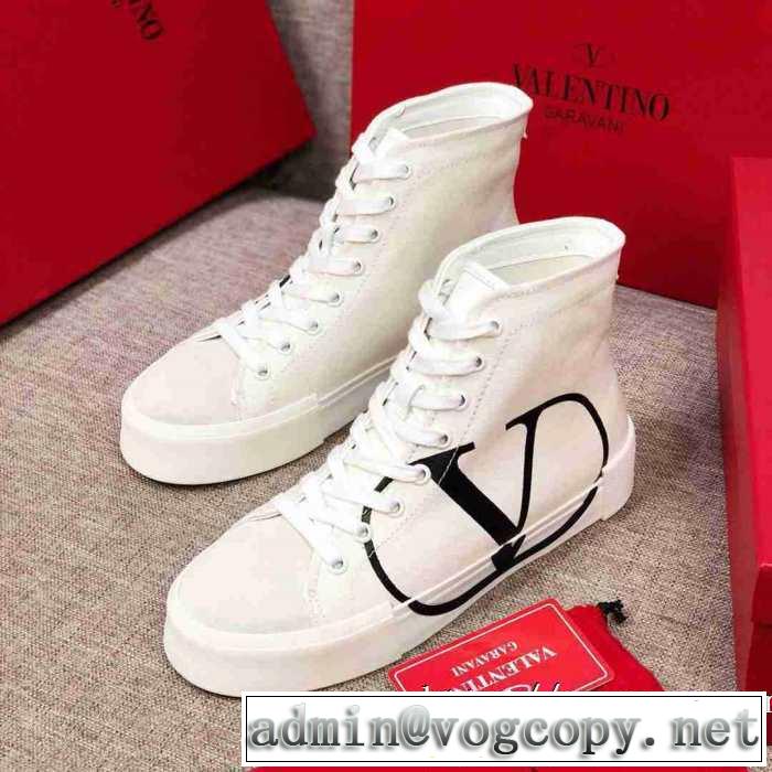 ランニングシューズ 今年注目な新品セール ヴァレンティノ2019秋冬最重要アイテム  VALENTINO 男女兼用 秋冬とれんど新品目立ち