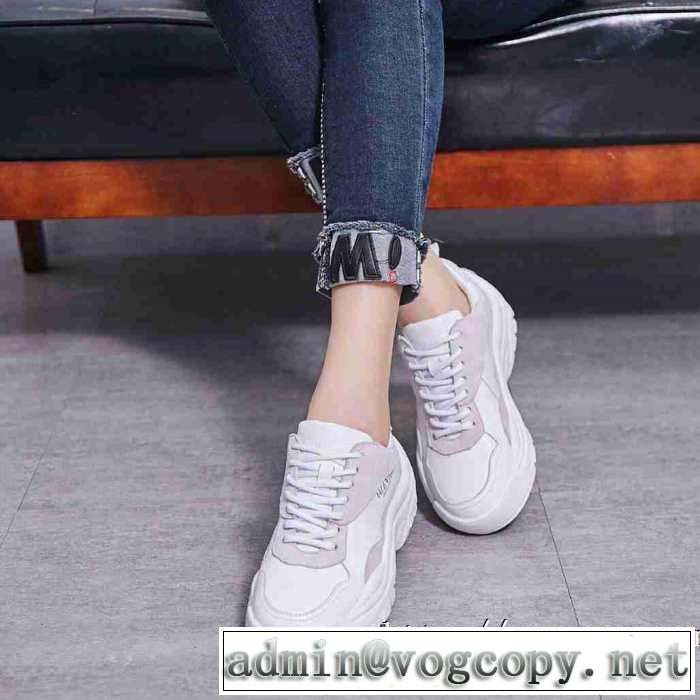 今年注目すべき秋冬ファッション ランニングシューズ ヴァレンティノヒットする秋冬コレクション VALENTINO 男女兼用 2019トレンドアイテム激安