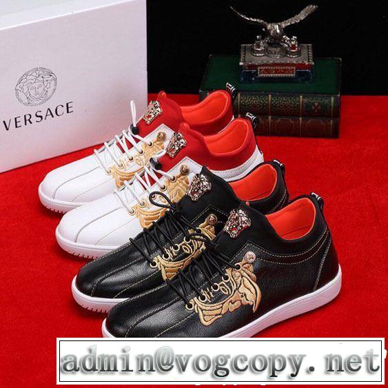 2色可選 カジュアルシューズ 2019年の夏のマスト 今季トレンドの限定アイテム VERSACE ヴェルサーチ