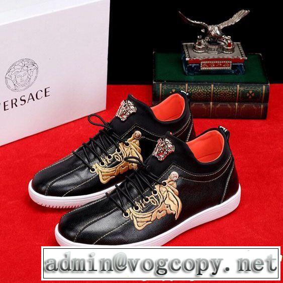 2色可選 カジュアルシューズ 2019年の夏のマスト 今季トレンドの限定アイテム VERSACE ヴェルサーチ