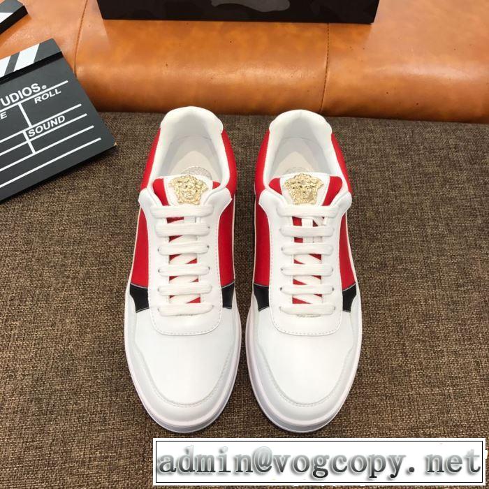 カジュアルシューズ  3色可選 2019春夏トレンドアイテム 今シーズン注目のデザイン VERSACE ヴェルサーチ