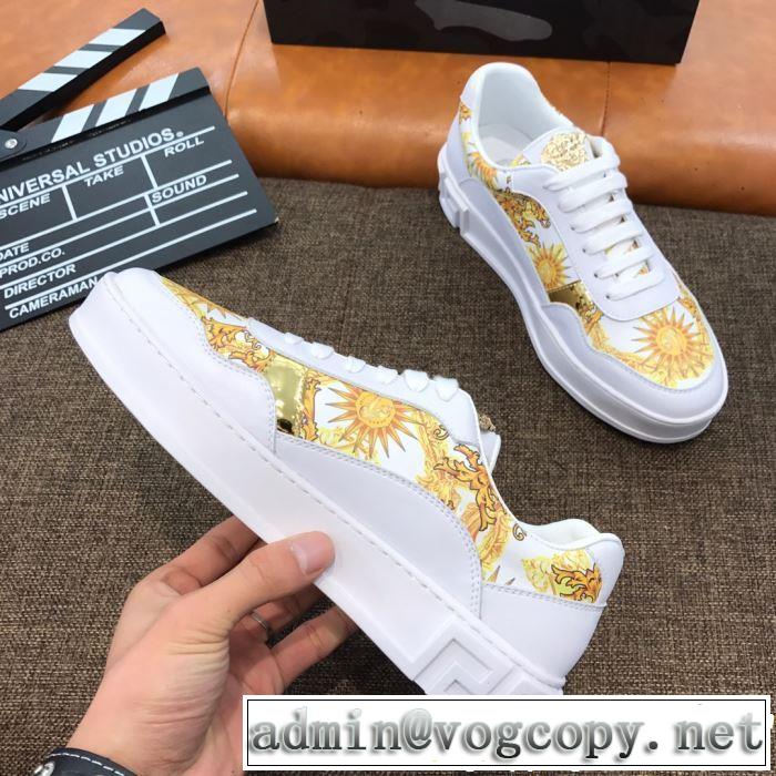 VERSACE ヴェルサーチ カジュアルシューズ 最も目立ったブランド新品 【2019年】夏のファッション