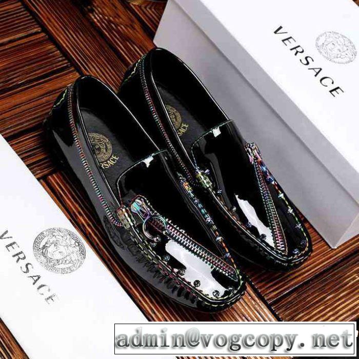 VERSACE ヴェルサーチ カジュアルシューズ 素敵カジュアル春夏新品 2019年夏の一押しファッションアイテム