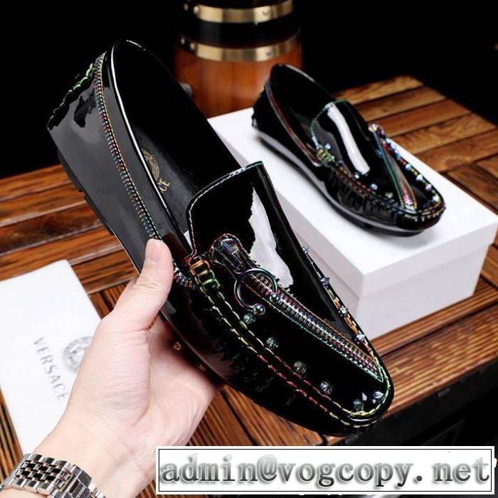 VERSACE ヴェルサーチ カジュアルシューズ 素敵カジュアル春夏新品 2019年夏の一押しファッションアイテム