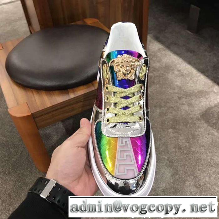VERSACE ヴェルサーチ ハイトップシューズ 2色可選 春夏のトレンドアイテム 《2019年》今、注目のストリート